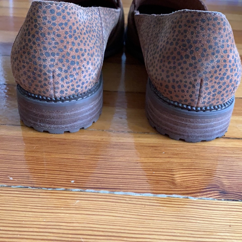 TOMS Mallory Flats/Loafers - sold out online! - Picture 11 of 12